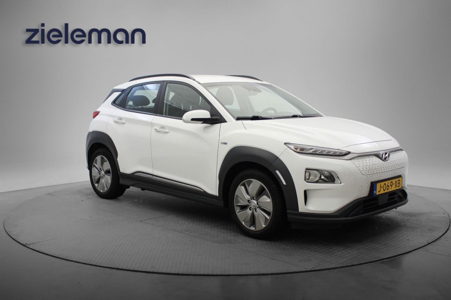 Hyundai Kona Electric - Comfort 64 kWh Fase 3 - Carplay, Camera, Cruise, Navi - AutoWereld.nl