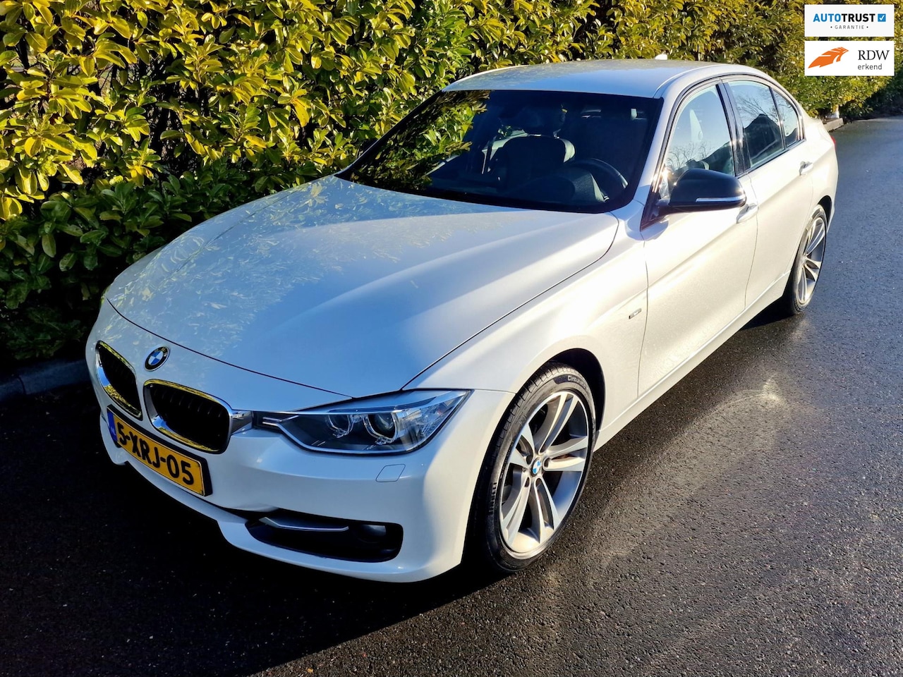 BMW 3-serie - 316i High Executive 316i High Executive - AutoWereld.nl