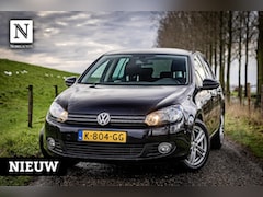 Volkswagen Golf - 1.2 TSI Tour II BlueMotion |PDC |Stoelverwar
