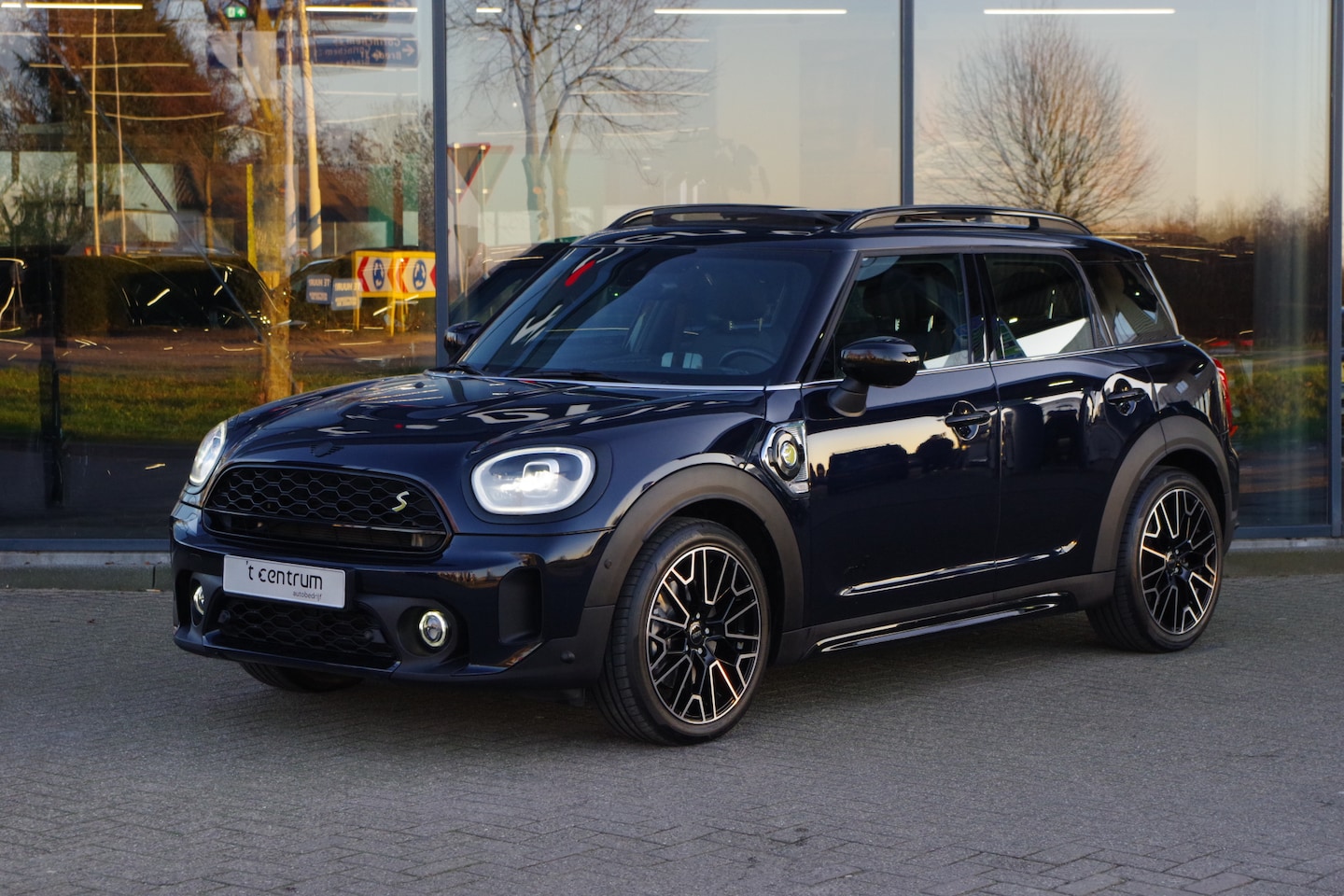 MINI Countryman - Mini 1.5 Cooper S E ALL4 Untamed Edition, Panoramadak, Leder, Adap. Cruise Control, H/K So - AutoWereld.nl