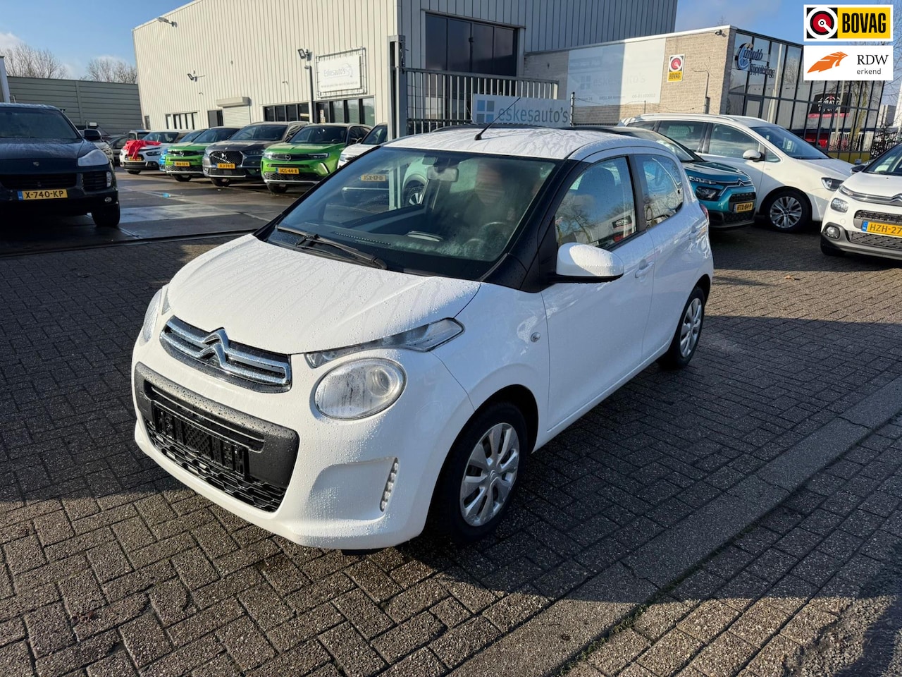 Citroën C1 - 1.0 VTi Shine 1.0 VTi Shine, Camera, Stoel verwarming, Navi - AutoWereld.nl