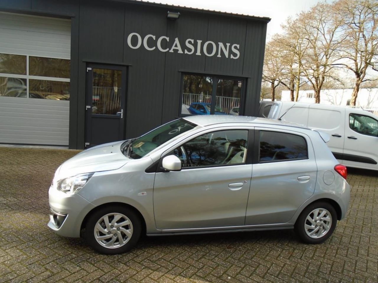 Mitsubishi Space Star - 1.2 Life automaat - AutoWereld.nl