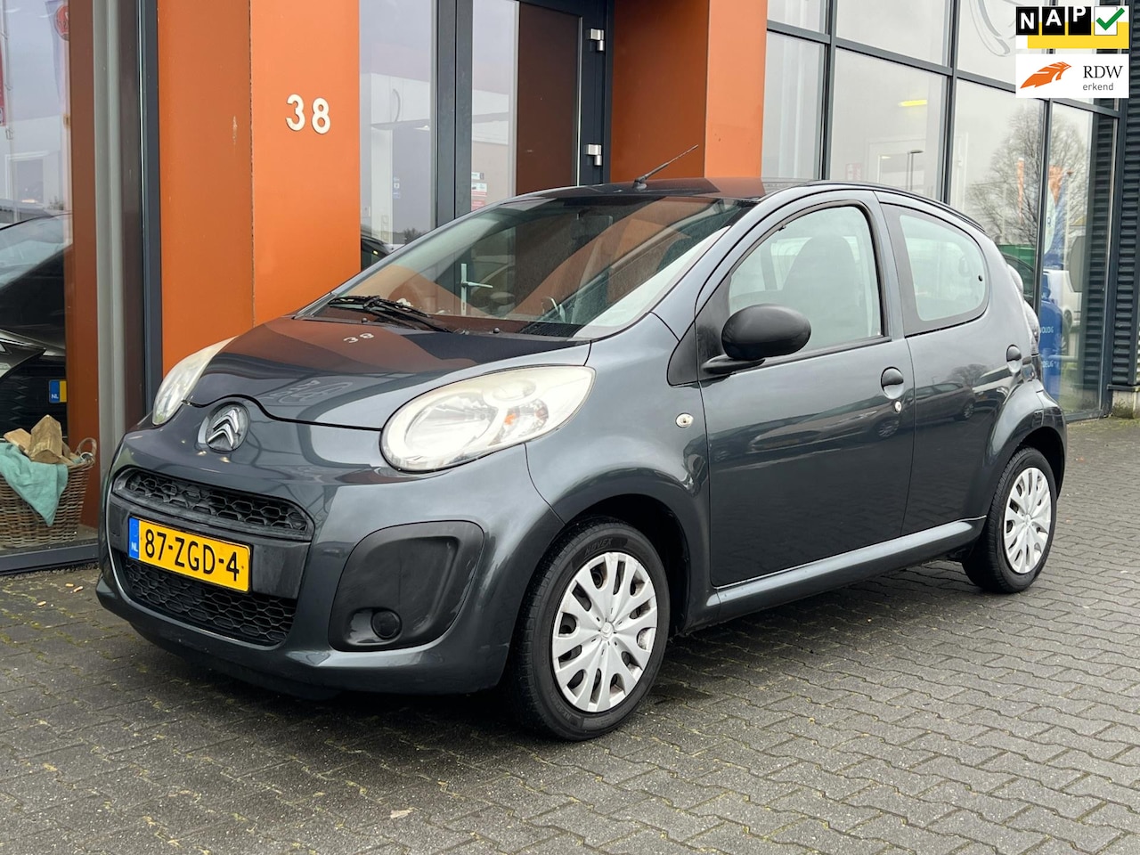 Citroën C1 - 1.0 5deurs|Airco|AUX|APK december 2026 - AutoWereld.nl