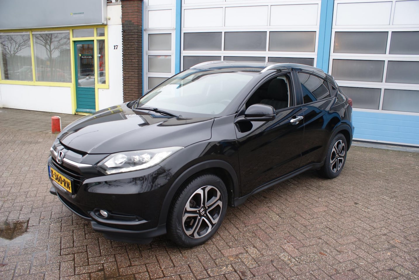 Honda HR-V - 1.5 i-VTEC Executive 1.5 i-VTEC Executive - AutoWereld.nl