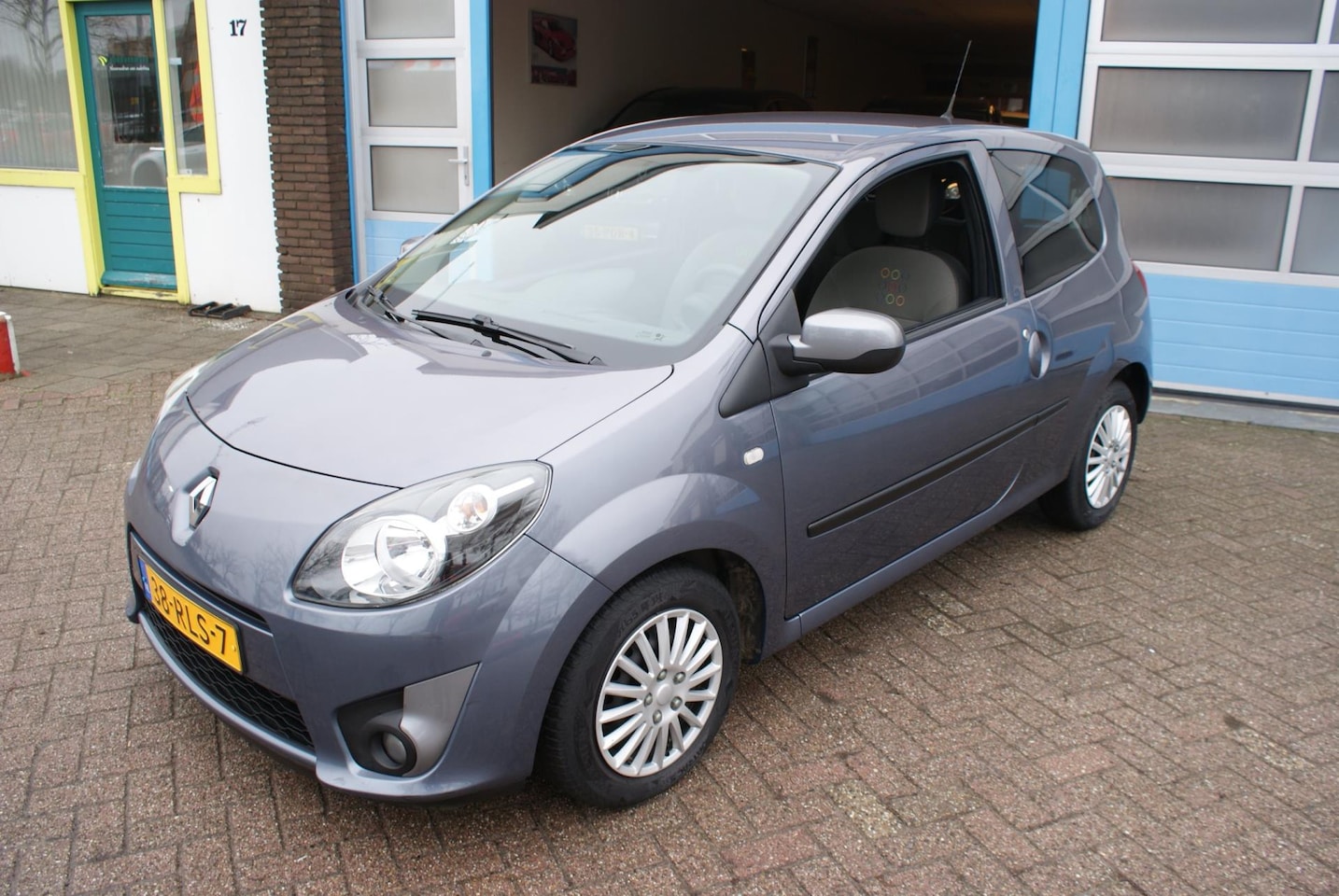 Renault Twingo - 1.2-16V Collection 1.2-16V Collection - AutoWereld.nl