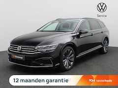 Volkswagen Passat Variant - 1.4 TSI PHEV GTE Business 218PK DSG Achteruitrijcamera, Adaptieve Cruise Controle, Elektri