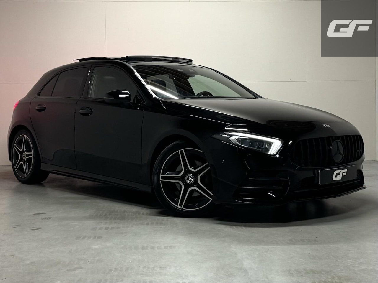 Mercedes-Benz A-klasse - 200 AMG Pano Sfeer Camera Cruise Widescreen - AutoWereld.nl