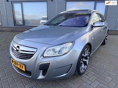 Opel Insignia Sports Tourer - 2.8 T OPC 4x4|325pk|Recaro|Panoramadak|Simons|20inch|