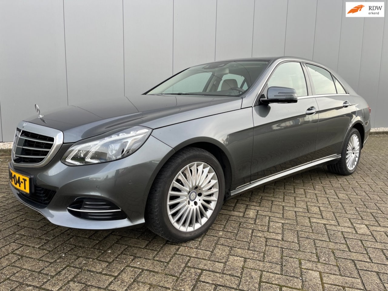 Mercedes-Benz E-klasse - 220d BlueTEC AUT/ UNIEKE KM STAND/ BTW - AutoWereld.nl