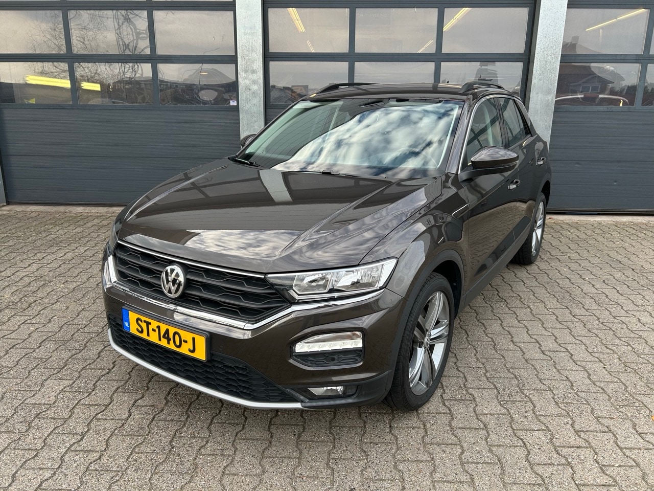 Volkswagen T-Roc - 1.0 TSI 115pk T-Roc Style - AutoWereld.nl
