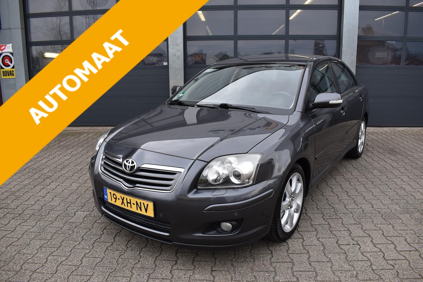Toyota Avensis - 2.4 16V VVT-I Executive Business - AutoWereld.nl
