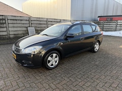Kia Cee'd Sporty Wagon - 1.4 CVVT X-tra