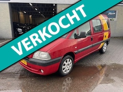 Peugeot Expert - 220C 2.0-16V9 PERSONEN / 90.000 KM
