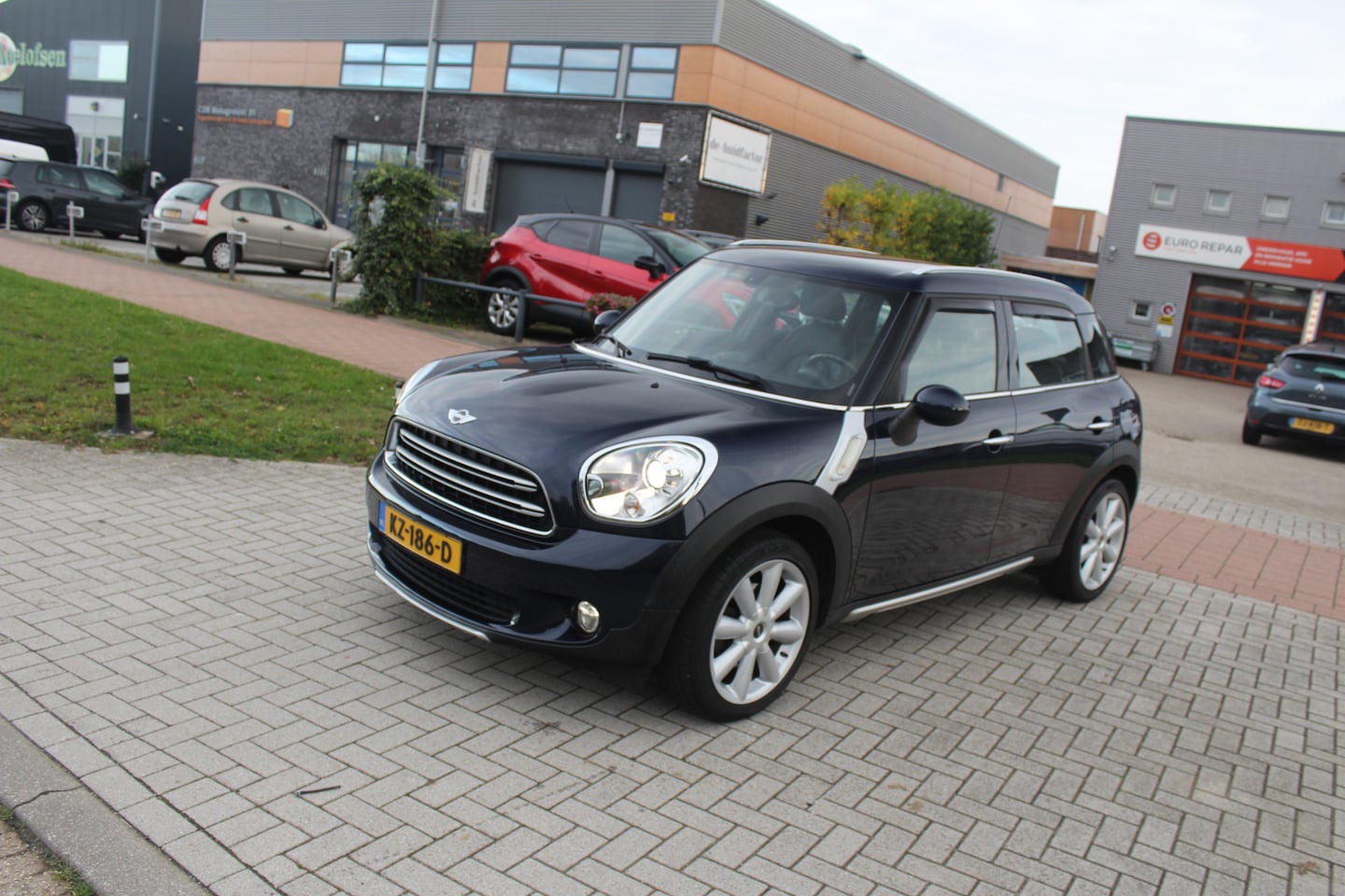 MINI Countryman - Mini 1.6 Cooper Pepper Clima-Cruise-Navi-Leder-Xenon - AutoWereld.nl