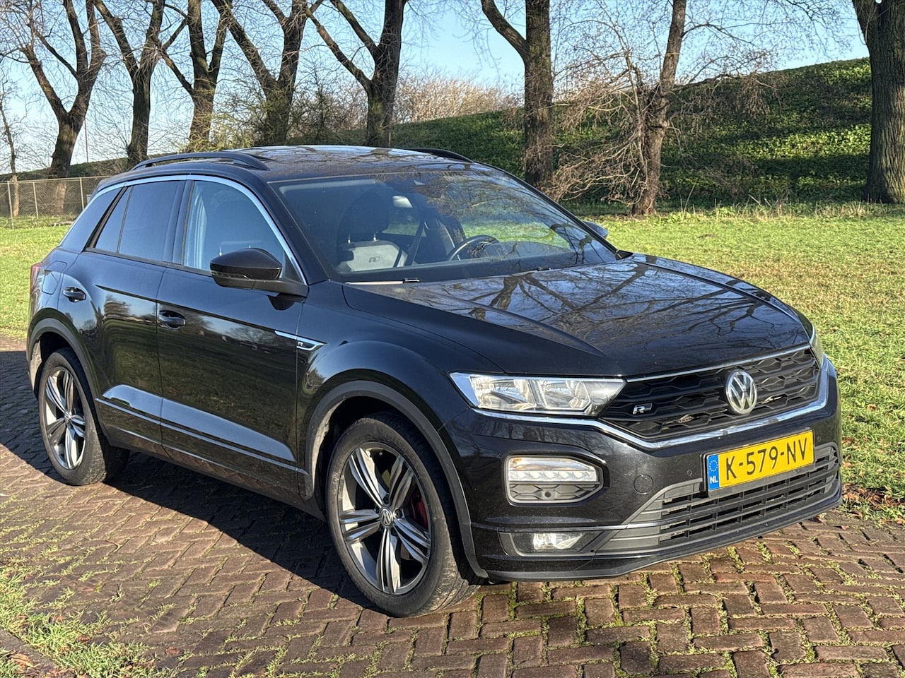Volkswagen T-Roc - 2.0 tdi 4 motion 3xR-line MET PANORAMADAK - AutoWereld.nl