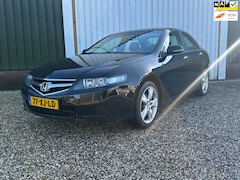 Honda Accord - 2.0i Comfort