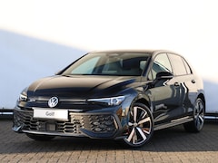 Volkswagen Golf - GTE 1.5 eHybrid 200 kW / 272 PK DSG | Panorama | Trekhaak | Black Style | Lederen Bekledin