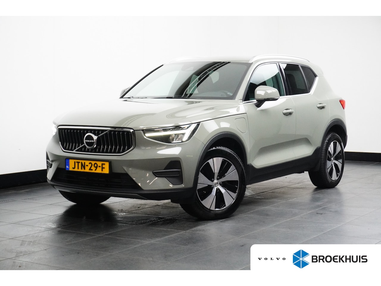 Volvo XC40 - T4 Recharge Inscription Expression - AutoWereld.nl