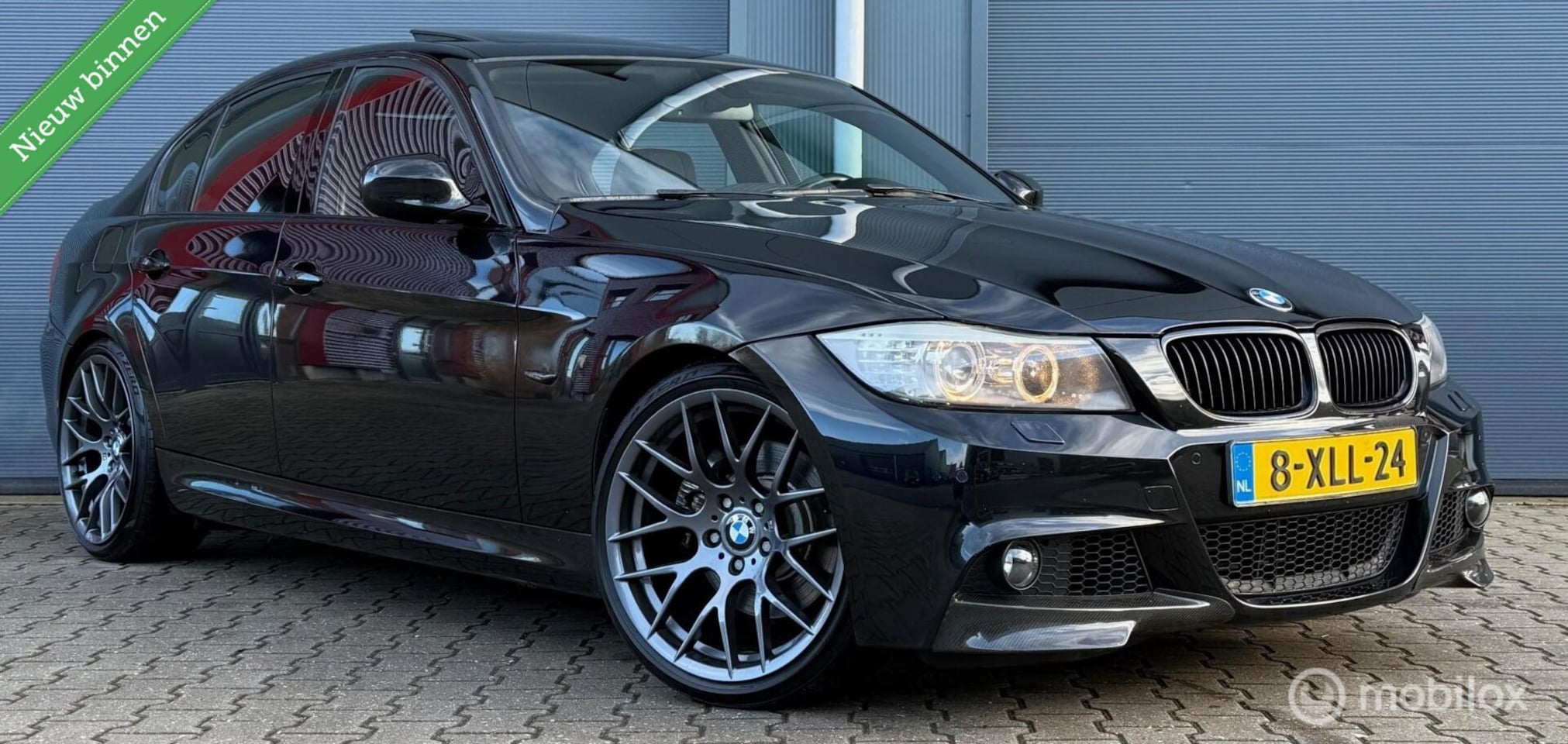 BMW 3-serie - 330xi M-Sport X-drive Schuifdak/Led/Xenon/Winter - AutoWereld.nl