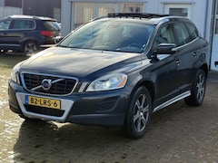 Volvo XC60 - 2.4 D5 AWD Summum Export