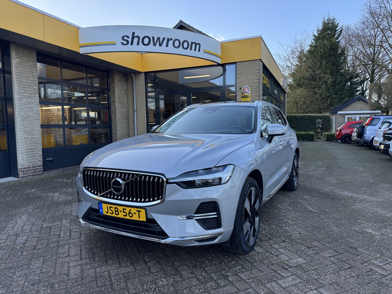 Volvo XC60 - 2.0 T8 Plug-in hybrid AWD Inscription Leder PanoSchuifdak Camera Carplay Headup - AutoWereld.nl