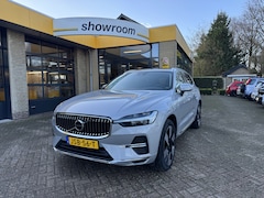 Volvo XC60 - 2.0 T8 Plug-in hybrid AWD Inscription Leder PanoSchuifdak Camera Carplay Headup