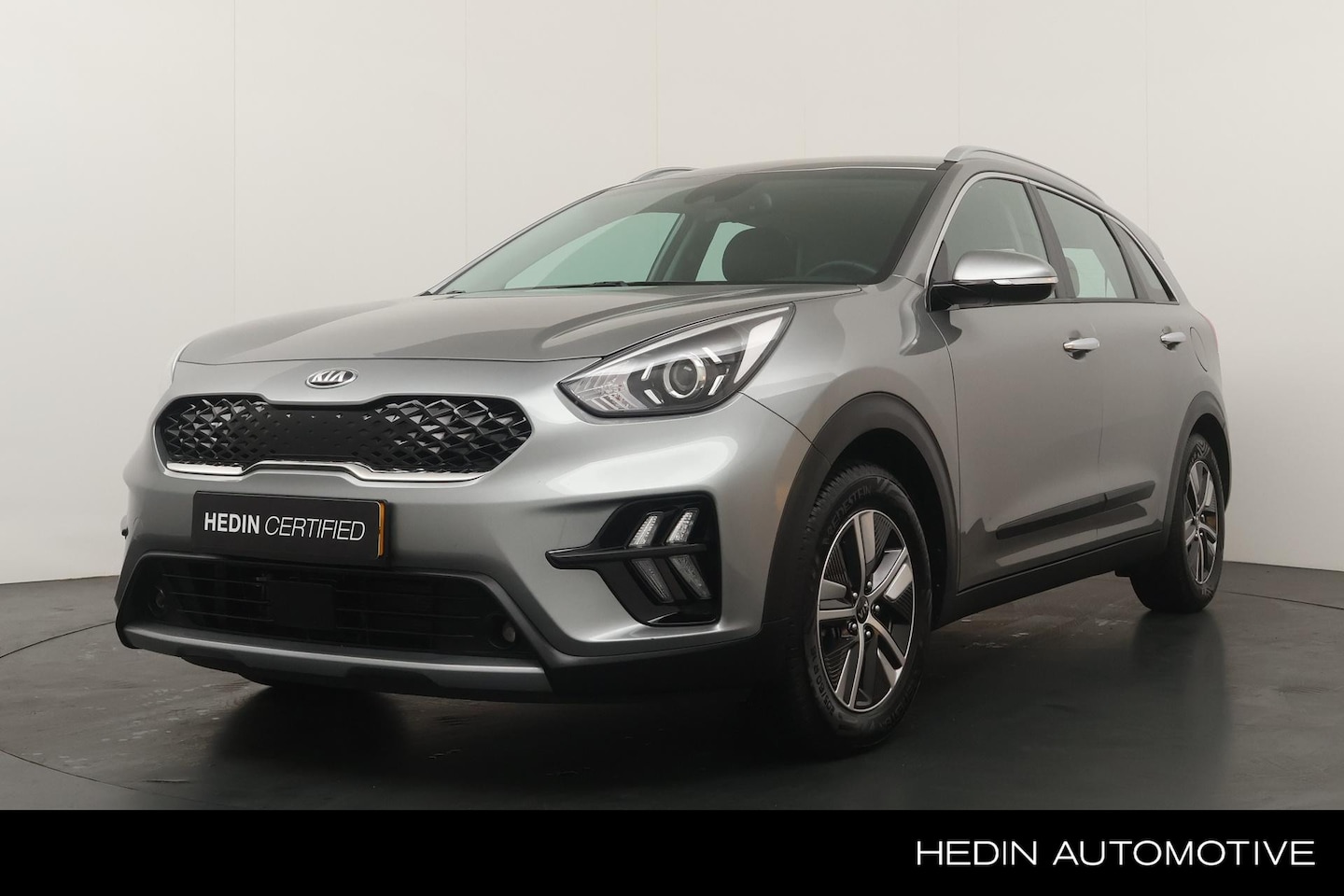 Kia Niro - 1.6 GDi Hybrid DynamicLine Automaat | Trekhaak | Parkeer Camera | Adaptieve Cruise Control - AutoWereld.nl