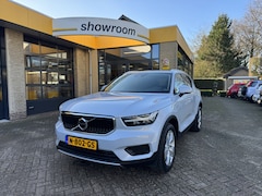 Volvo XC40 - 1.5 T2 Momentum Business Automaat Navi Camera Carplay