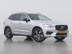 Volvo XC60 - B4 R-Design | ACC | Trekhaak | BLIS | Stoel+Stuurverwarming | harman/kardon | Voorruitverw