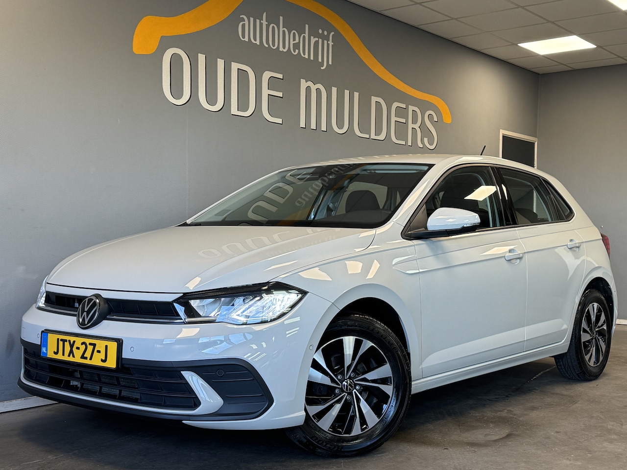 Volkswagen Polo - 1.0 Camera/Stoelverwarming/Parkeersensoren/ACC - AutoWereld.nl