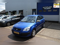 Kia Rio - 1.4 L EXPORT