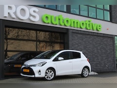 Toyota Yaris - 1.5 Hybrid Dynamic | NAP | PANORAMADAK | CAMERA | AUTOMAAT | GOED ONDERHOUDEN |