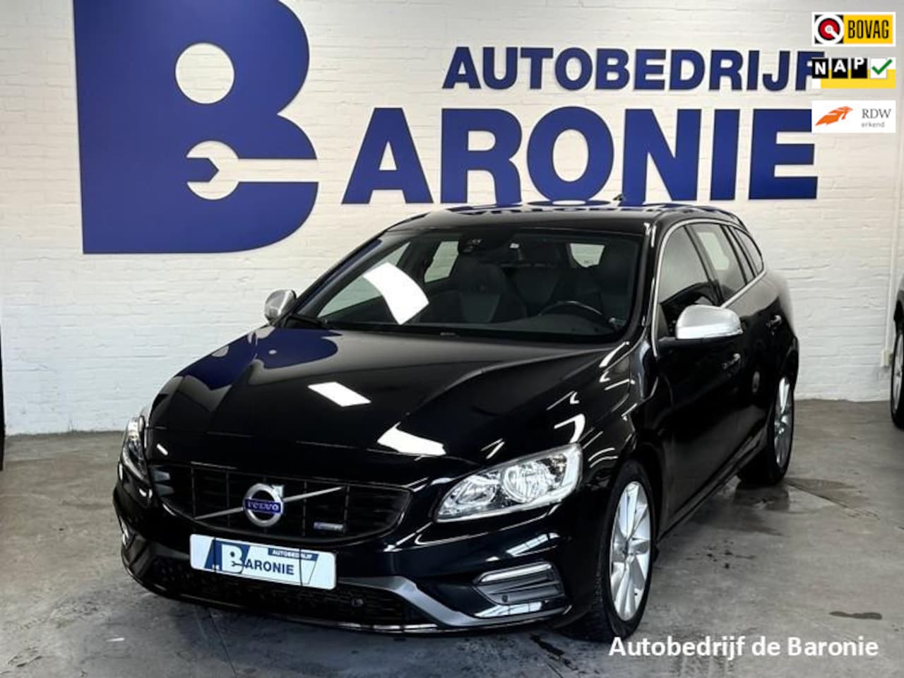 Volvo V60 - 1.6 D2 R-Design 1.6 D2 R-Design, automaat - AutoWereld.nl