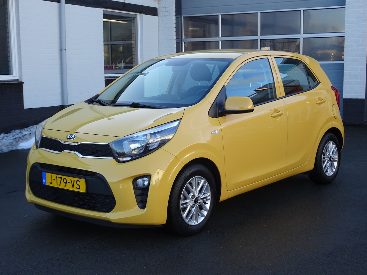 Kia Picanto - 1.0 DPi DynamicLine Airco, cruise controle, licht metalen velgen, apple carplay, android a - AutoWereld.nl