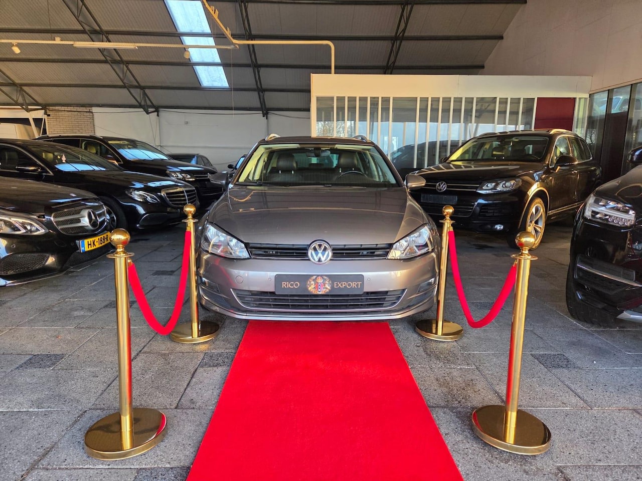 Volkswagen Golf Variant - 1.6 TDI HIGHLINE NAVI CAMERA FULL 2017! - AutoWereld.nl