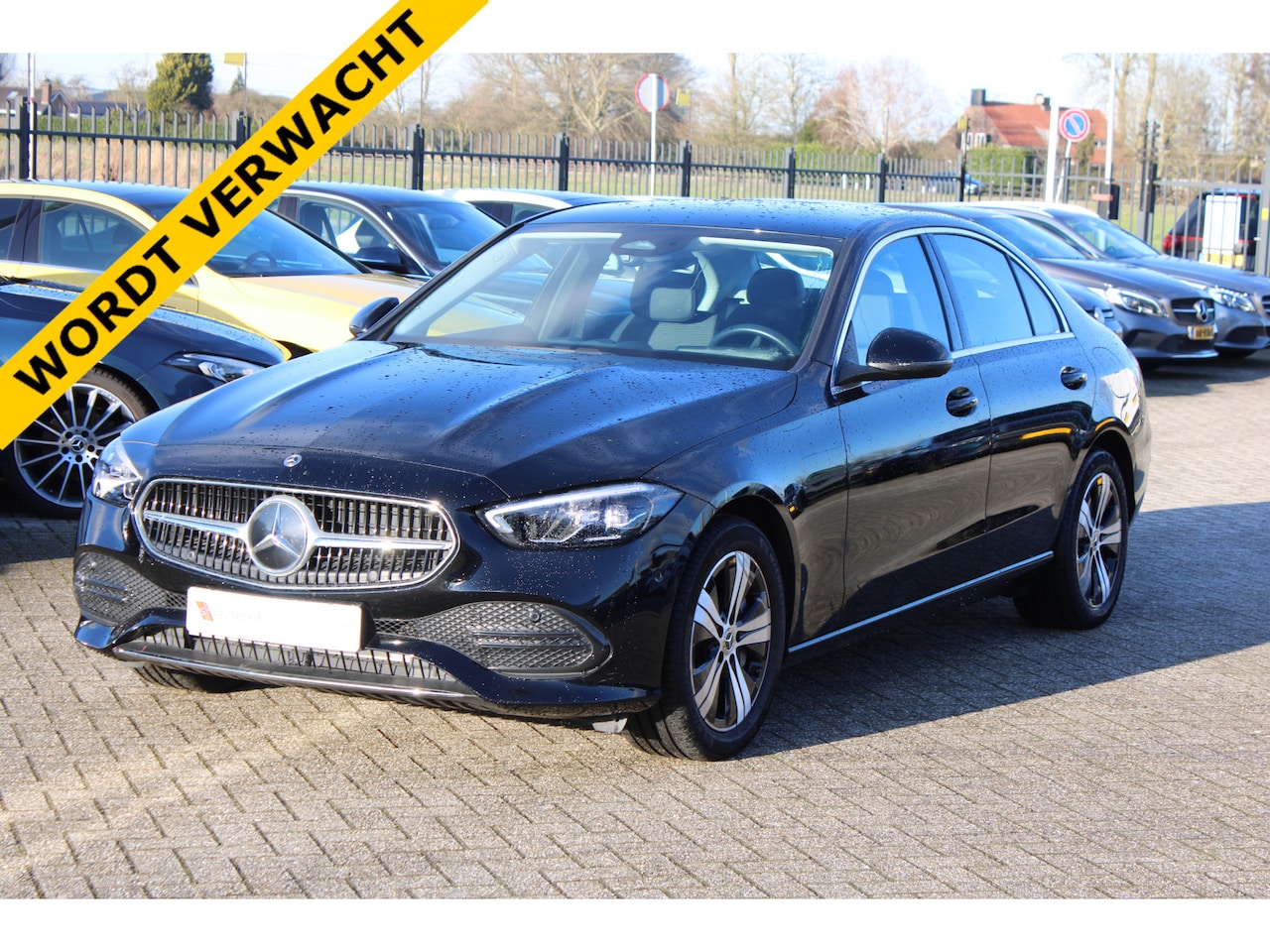 Mercedes-Benz C-klasse - 300e Luxury Line Limited DISTRONIC SFEER CAMERA CARPLAY <<19.461KM>> - AutoWereld.nl