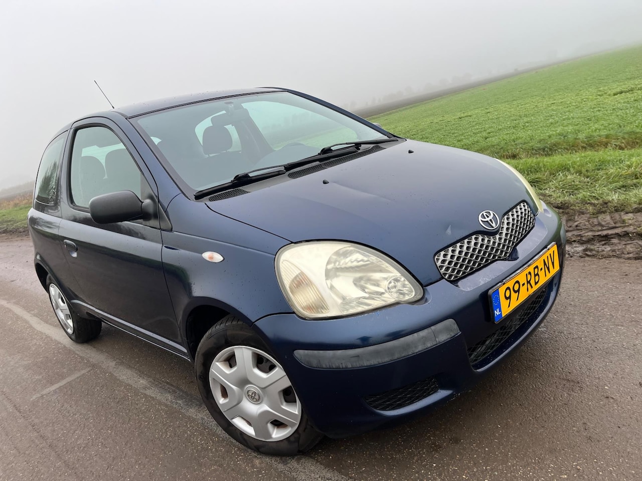 Toyota Yaris - 1.0 VVT-i Idols / 150.000 km nap - AutoWereld.nl