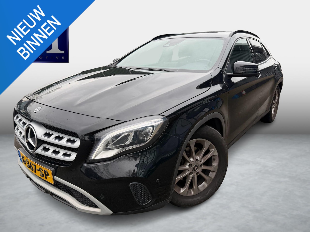 Mercedes-Benz GLA-Klasse - 180 Premium Plus Stoelverwarming | Climate Control | Camera | Top onderhouden | 12 maanden - AutoWereld.nl