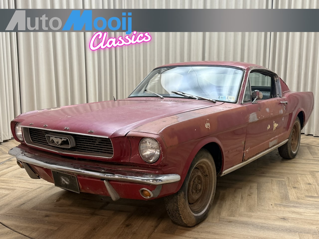 Ford Mustang Fastback - USA / 1966 / 3-Speed Manual / 3,3 Liter 200 Cu 6-cilinder / / Project - AutoWereld.nl