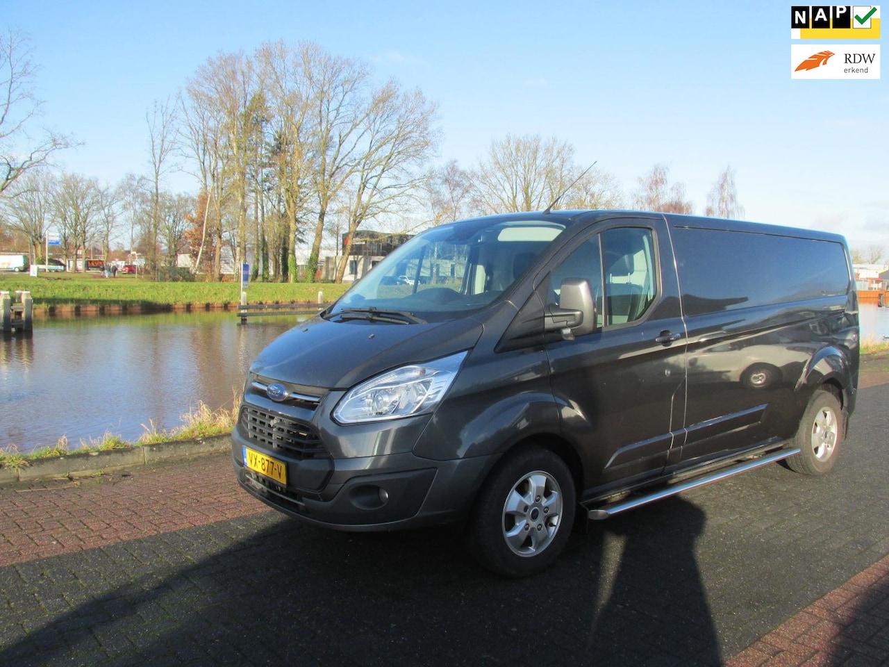 Ford Transit Custom - 2.0 TDCI L2H1 Limited 170 pk lang luxe - AutoWereld.nl