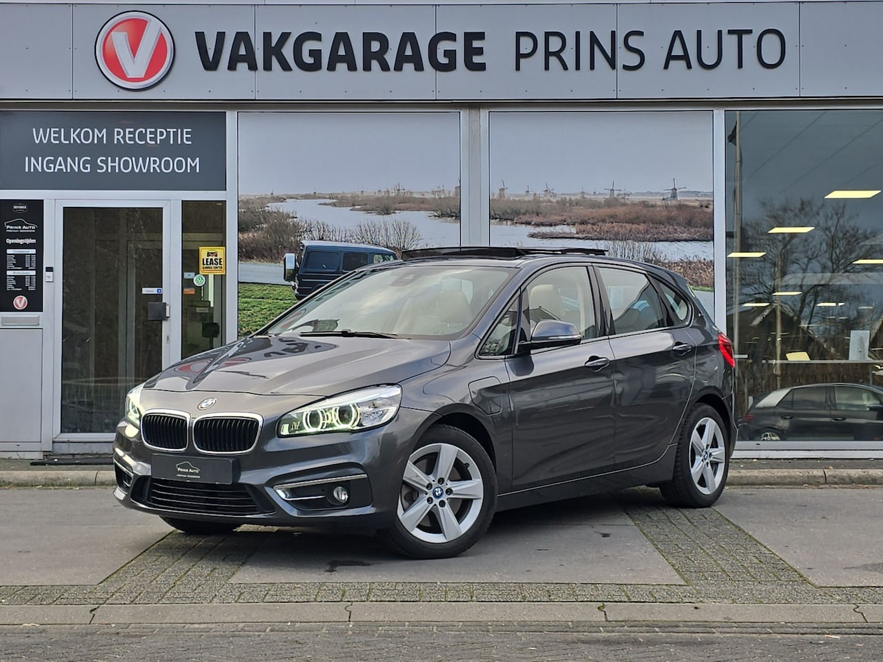 BMW 2-serie Active Tourer - 225xe iPerformance High Executive |PANO|STOELVERW.|NAVI|CRUISE| 4194 @JAN PRIJS INVULLEN - AutoWereld.nl
