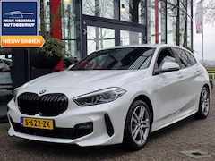 BMW 1-serie - 118i M-SPORT | Navigatie | Stoelen + Stuur verwarmbaar | Cruise Control | Electr. achterkl