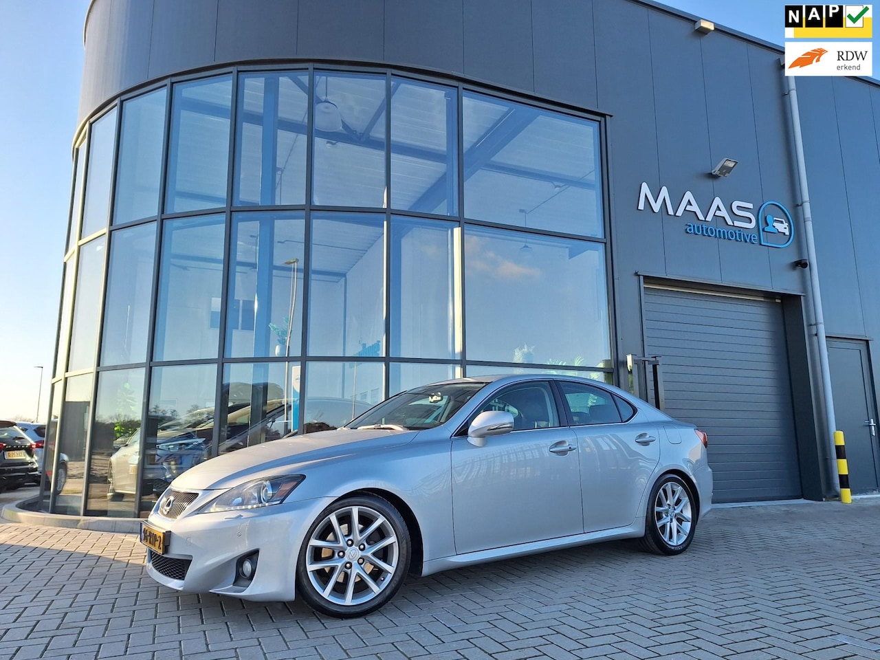 Lexus IS - 250 V6 FACELIFT|NIEUWSTAAT|DEALER ONDERHOUDEN - AutoWereld.nl