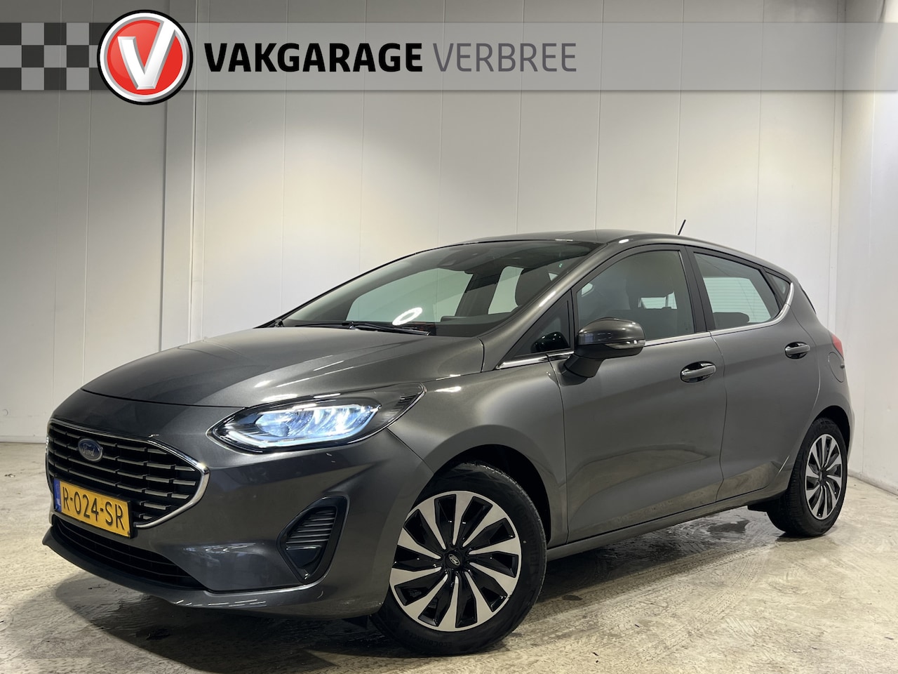 Ford Fiesta - 1.0 EcoBoost Hybrid Titanium | Android Auto/Apple Carplay | LM Velgen 17" | Cruise Control - AutoWereld.nl
