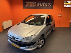 Peugeot 206 - 1.4 XS / 3 DEURS / TOPSTAAT / APK 13-01-2027