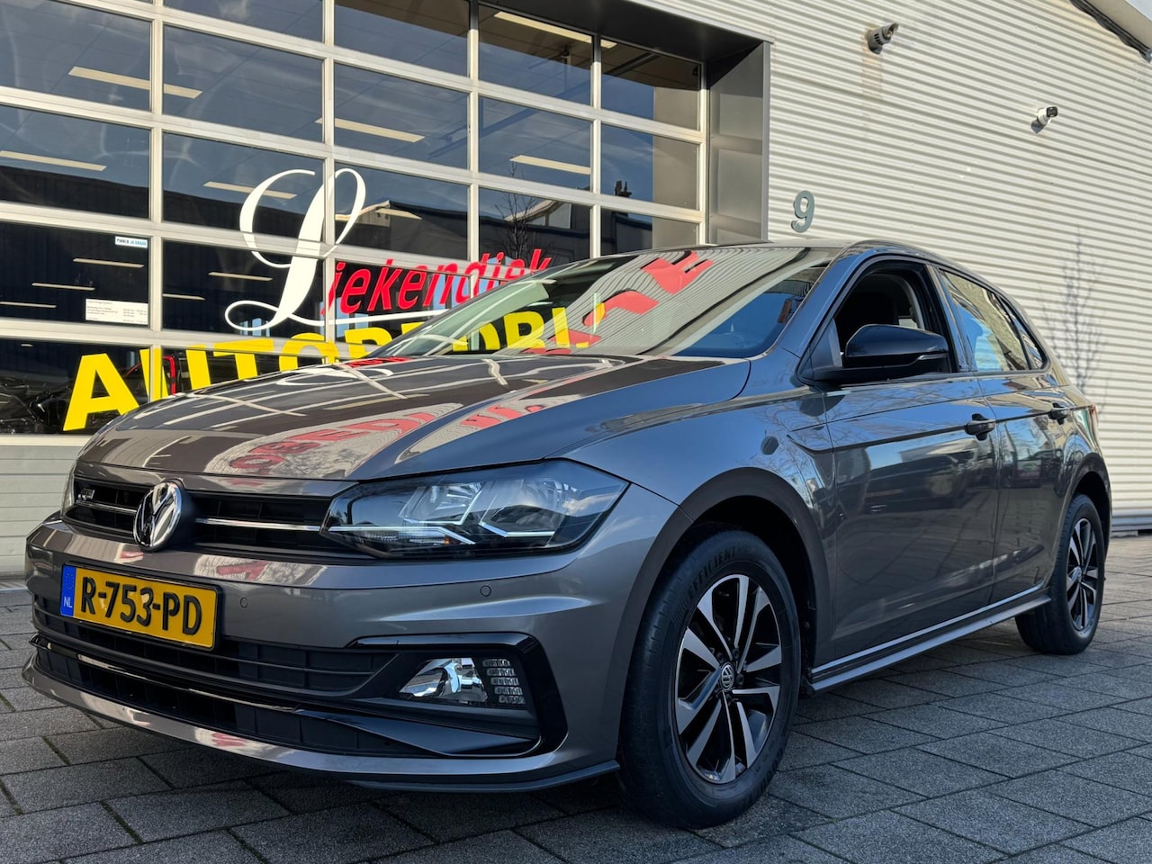 Volkswagen Polo - 1.0 MPI R-Line Styling - Apple CarPlay / Navigatie I Airco I PDC I Sport velgen I 87.000 K - AutoWereld.nl