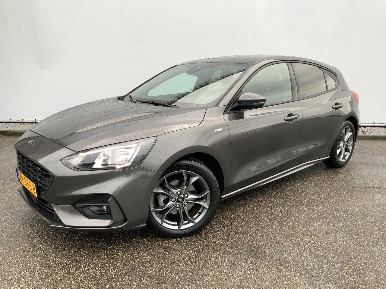 Ford Focus - 1.5 EcoBoost ST Line Business Airco Cruise Stuurverwarming Navi Alu Velg Panoramadak Euro - AutoWereld.nl