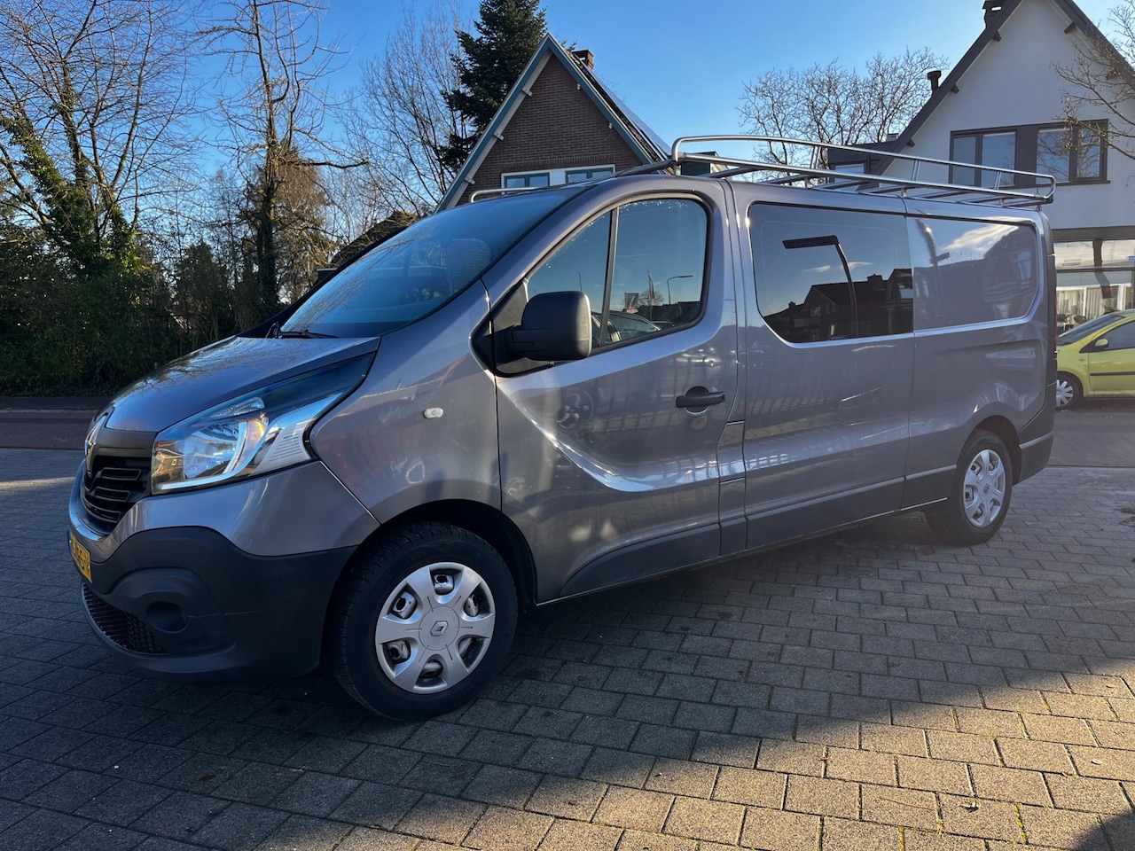 Renault Trafic - 1.6 dCi T29 L2H1 3P Airco Trekhaak Lang Navi 2 deuren - AutoWereld.nl