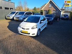 Toyota Aygo - 1.0-12V Comfort Navigator