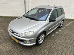 Peugeot 206 SW - 1.6-16V Griffe Climat Controle Leder interieur Apk 17-10-2026 NL-Auto
